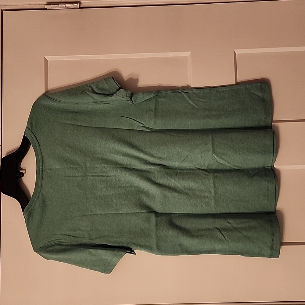 NWT. Christopher & Banks. Short sleeve green/teal top. XL - Picture 3 of 7